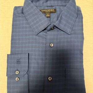 Banana Republic Men's Blue Plaid Dress Shirt NWOT
